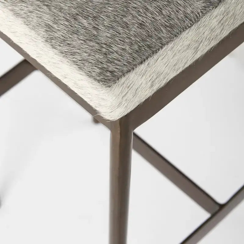 Tabouret de comptoir en cuir véritable noir avec piétement en métal nickelé