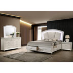Lit plateforme 3 pièces en bois massif Glam White avec table de chevet et commode avec LED