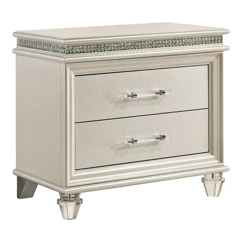 Lit plateforme 3 pièces en bois massif Glam White avec table de chevet et commode avec LED