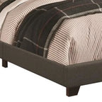 Lit plateforme queen size en tissu capitonné avec garniture cloutée, gris anthracite